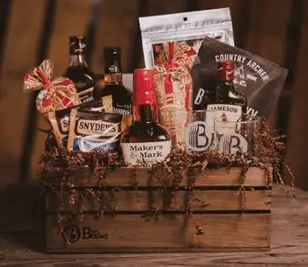 The Whiskey Lover Gift Basket